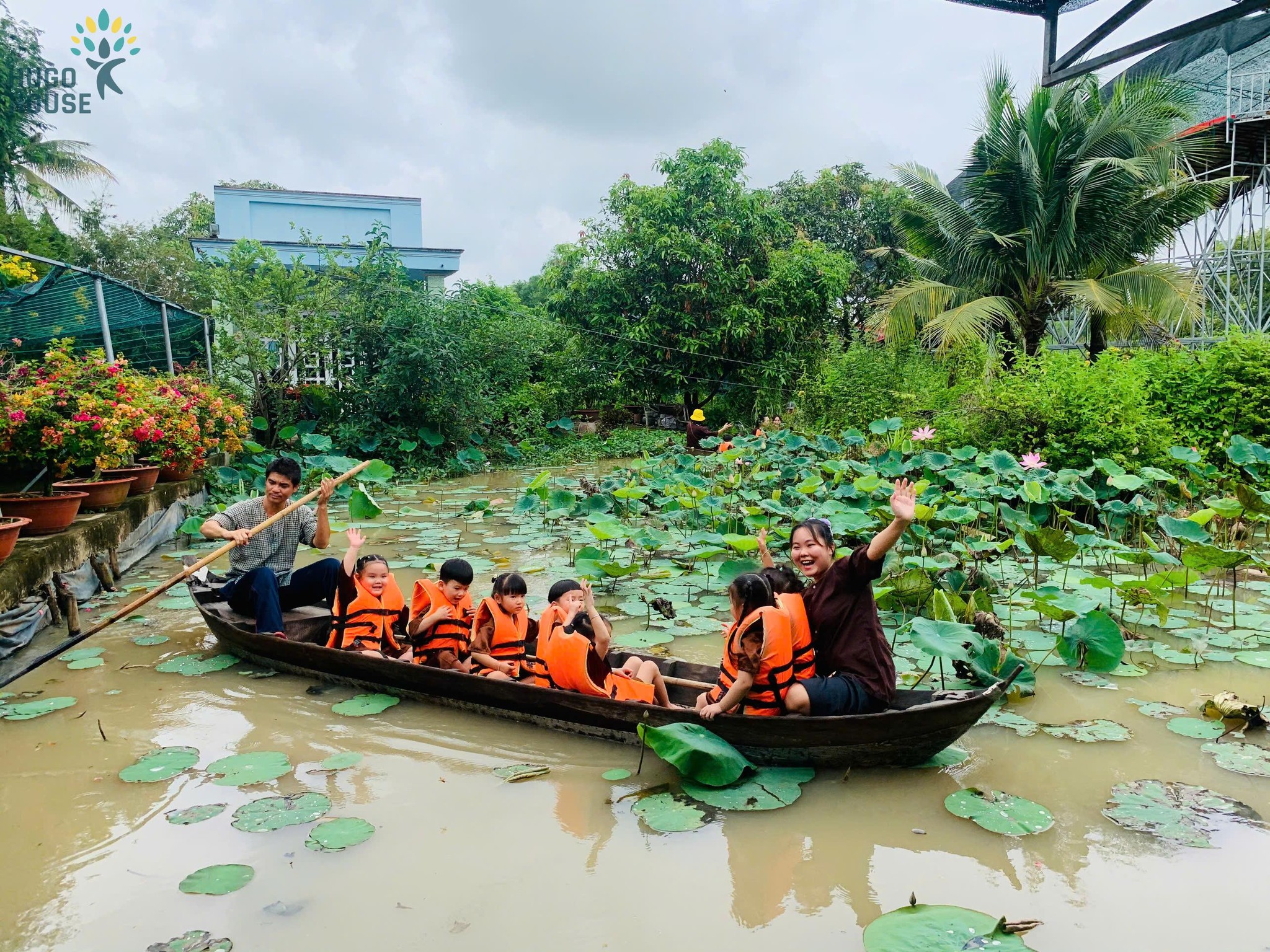 BÉ KHÁM PHÁ NÔNG TRẠI  – HÒA MÌNH VỚI THIÊN NHIÊN