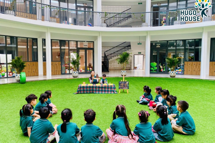 THÍ NGHIỆM  NÚI LỬA PHUN TRÀO - HUGO HOUSE HẢI PHÒNG