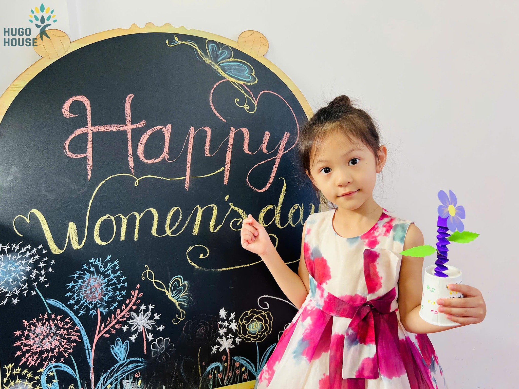 BÀN TAY BÉ NHỎ - GỬI TRỌN YÊU THƯƠNG