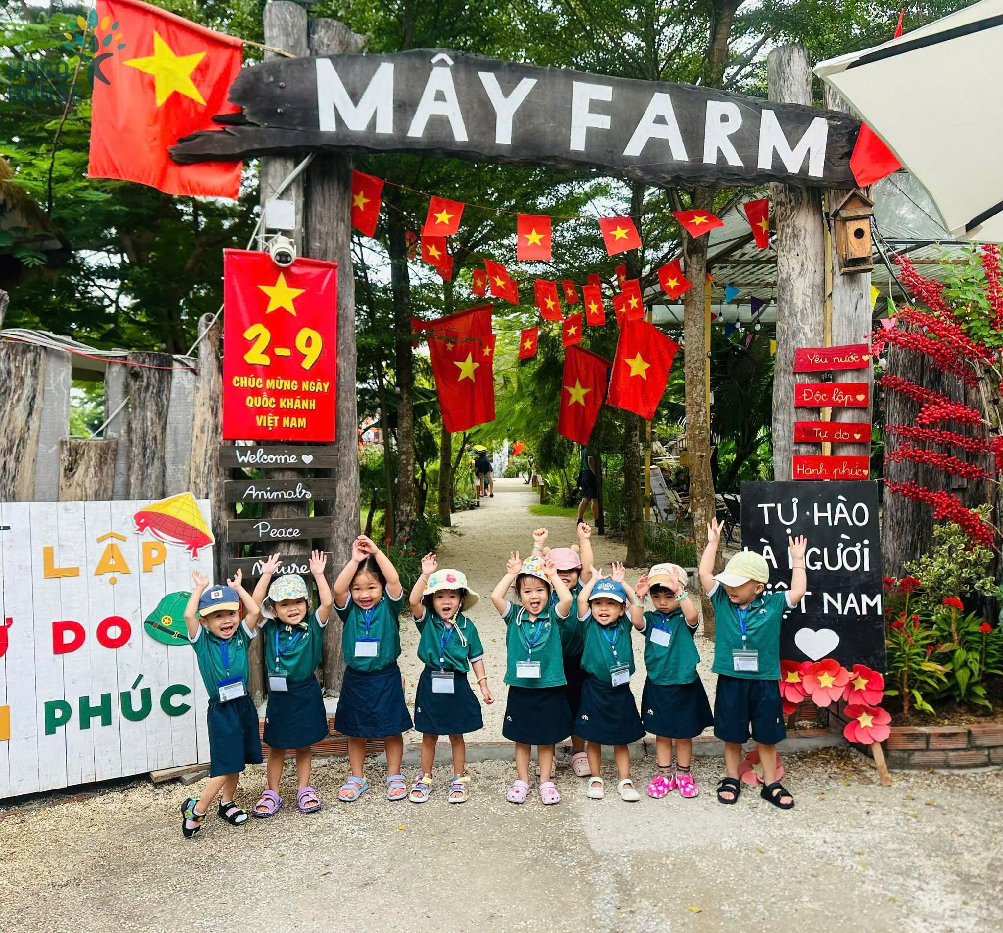 MỘT NGÀY TRẢI NGHIỆM – MUÔN ĐIỀU BÉ KHÁM PHÁ