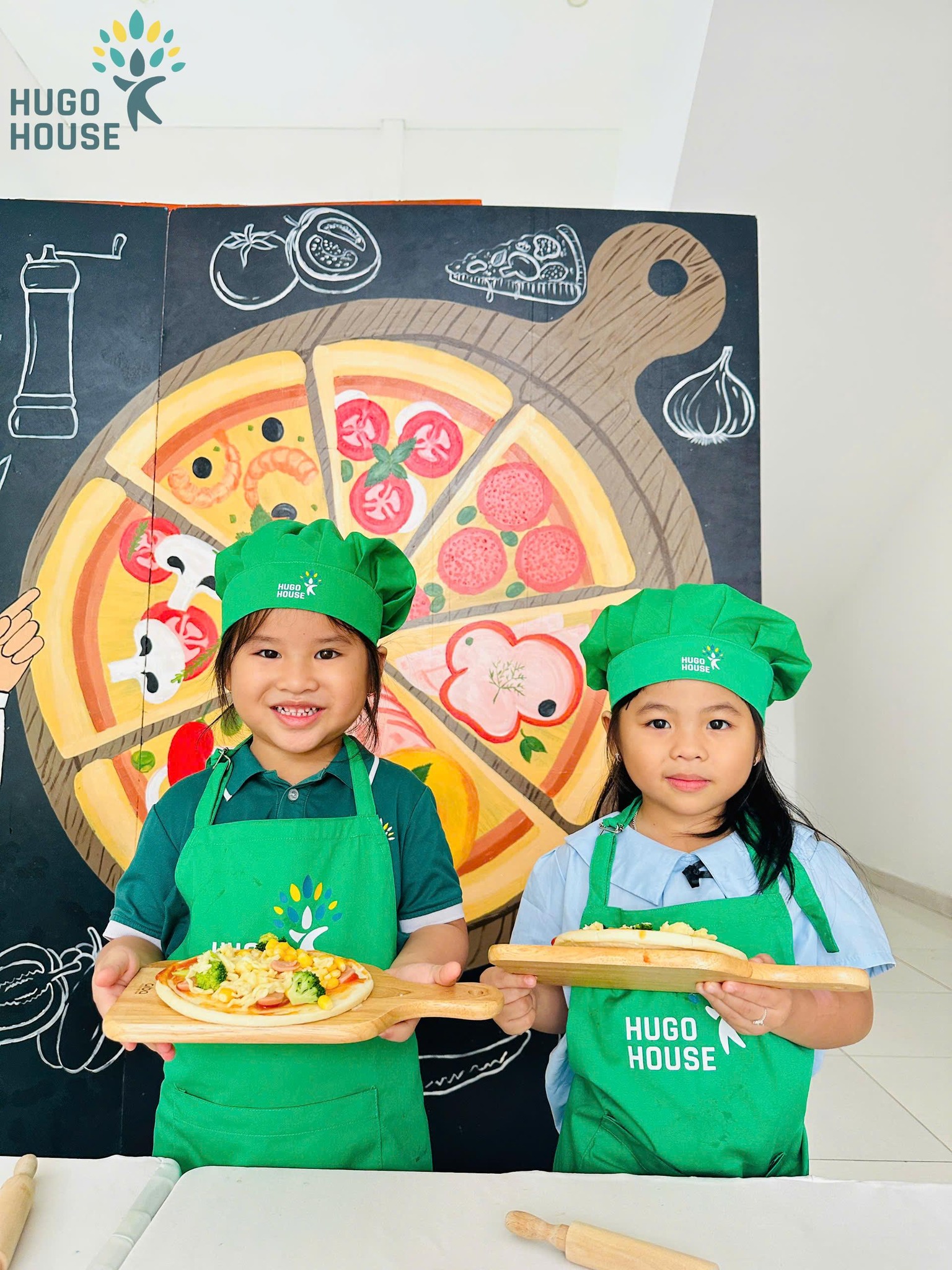 BÉ TRẢI NGHIỆM LÀM BÁNH PIZZA - HƯƠNG BÁNH THƠM LỪNG