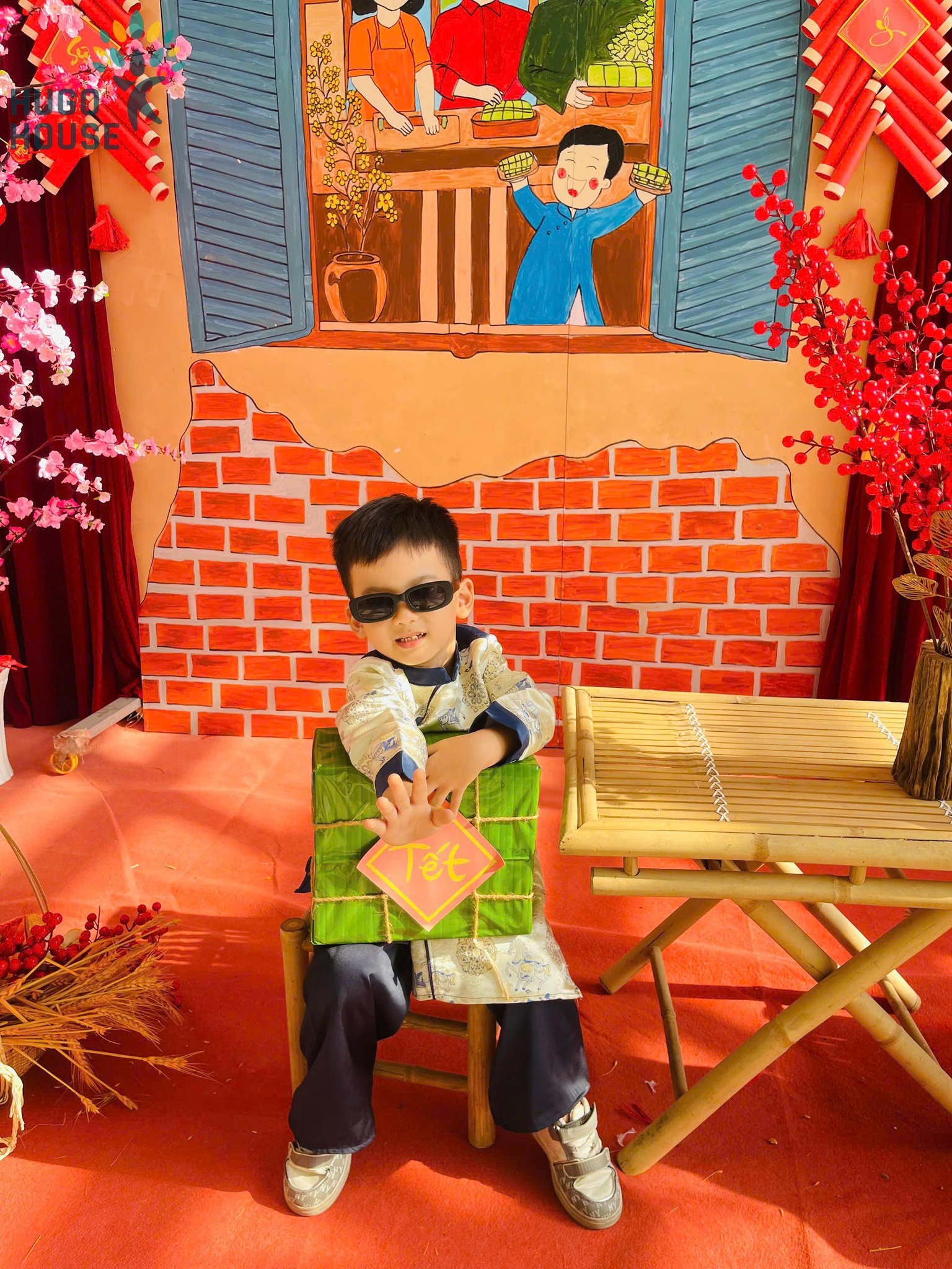 LƯU GIỮ MÙA XUÂN TUỔI THƠ TẠI HUGO HOUSE