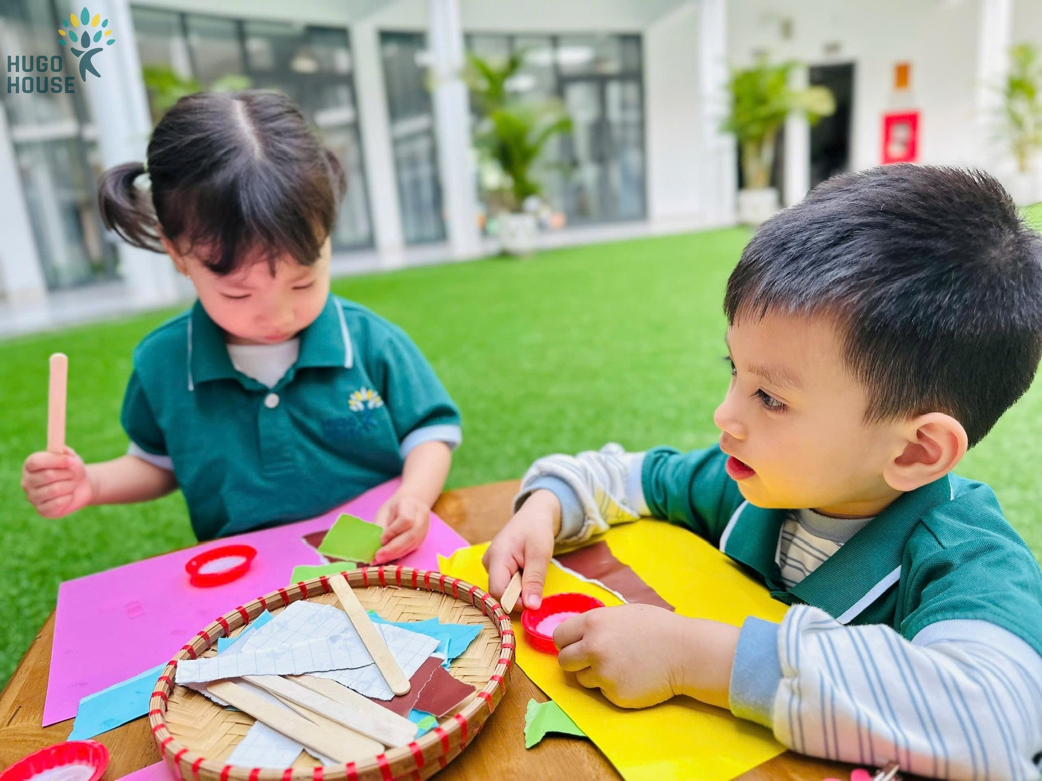 BIẾN GIẤY VỤN THÀNH RỪNG CÂY XANH