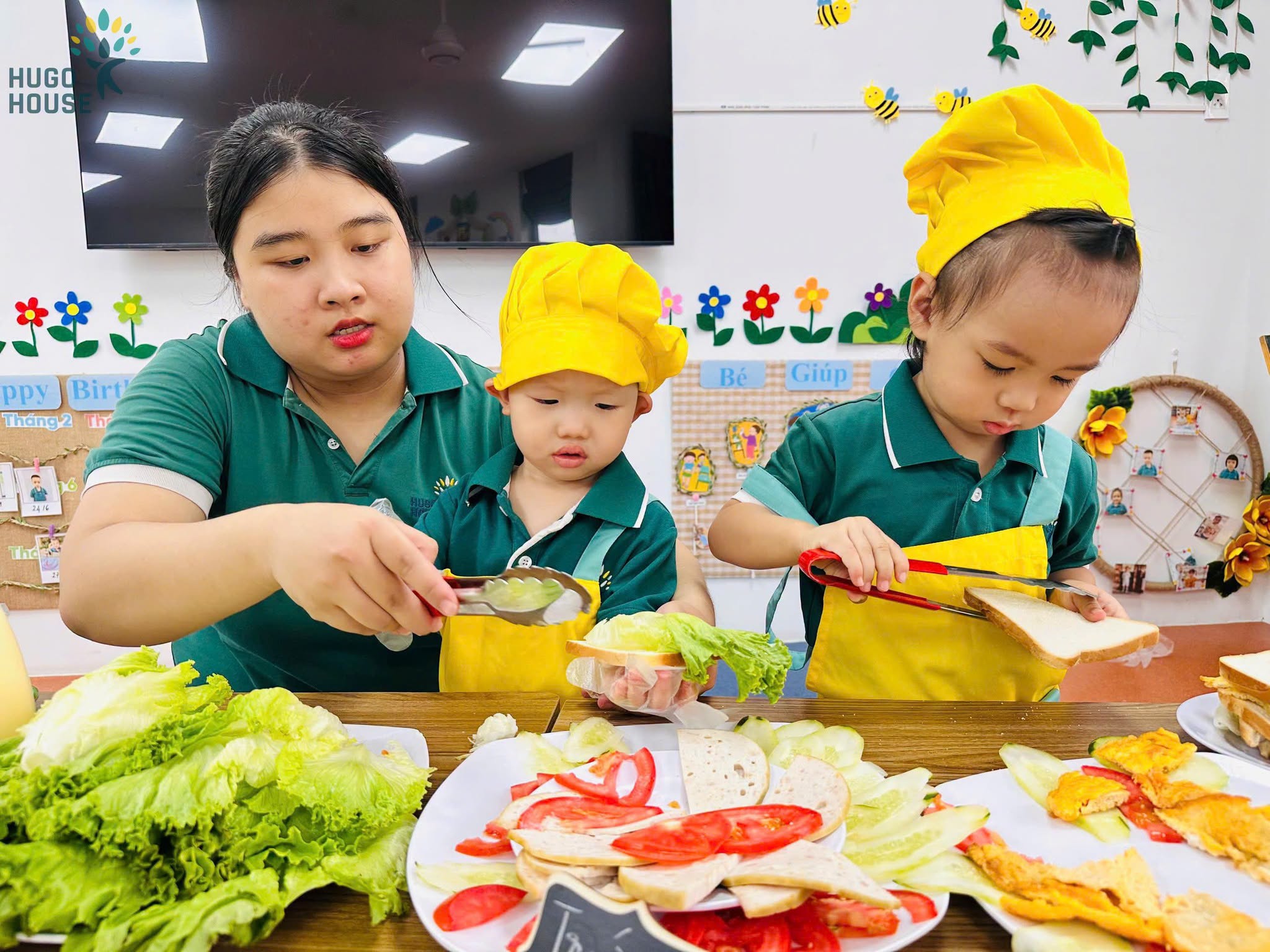SANDWICH SẮC MÀU – TRẢI NGHIỆM ẨM THỰC SÁNG TẠO