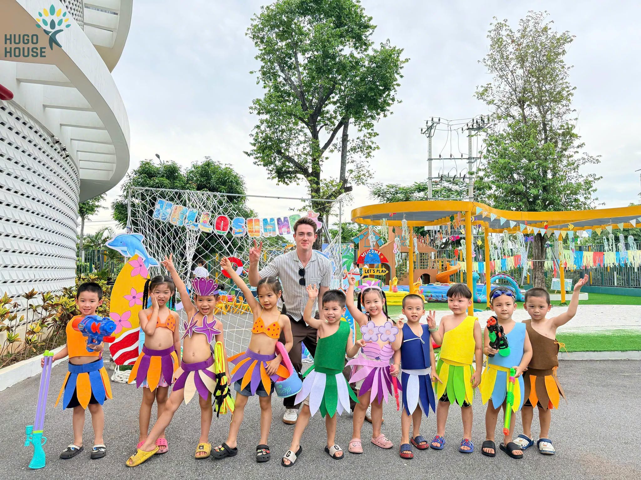 TUỔI THƠ RỰC RỠ TRONG SẮC MÀU HELLO SUMMER