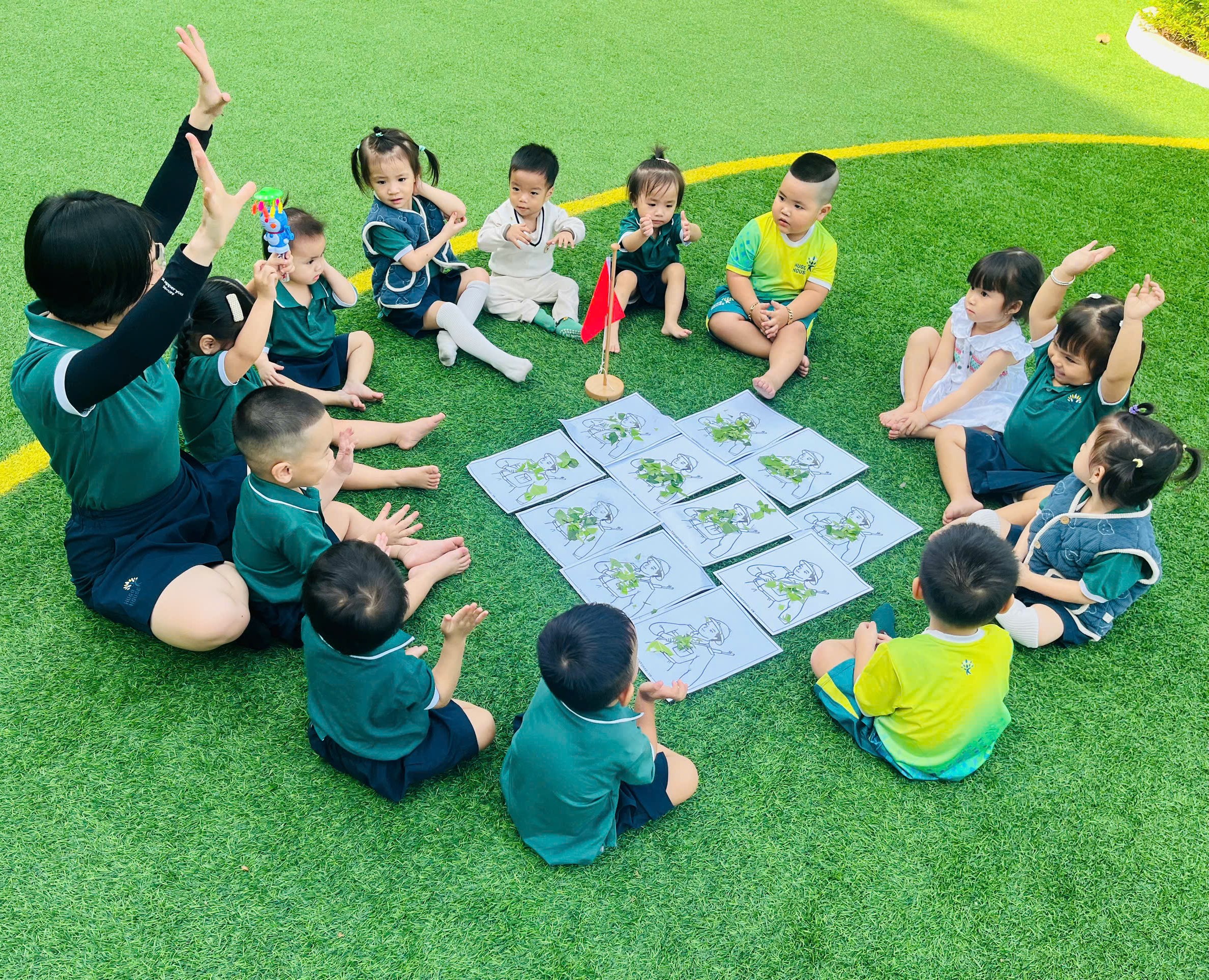 KHÉO TAY HÔM NAY – YÊU NƯỚC NGÀY MAI