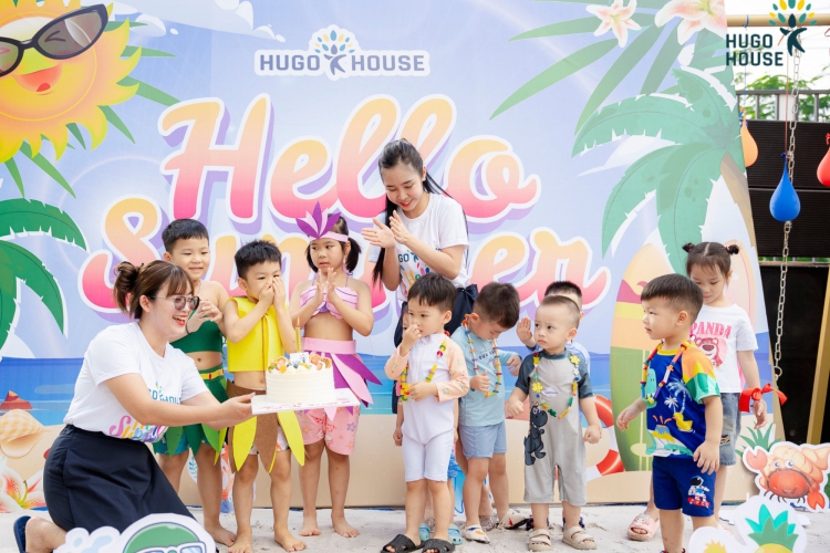 HELLO SUMMER – KHỞI ĐỘNG MÙA HÈ RỰC RỠ!