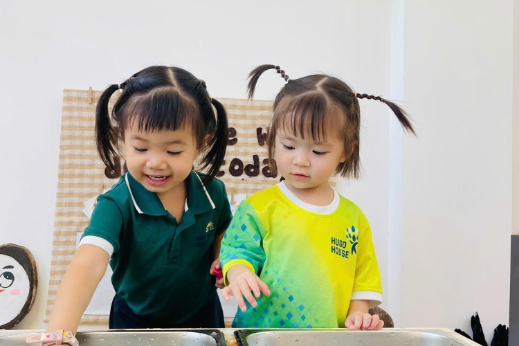 SỰ KỲ DIỆU CỦA NƯỚC - HÀNH TRÌNH KHÁM PHÁ THIÊN NHIÊN