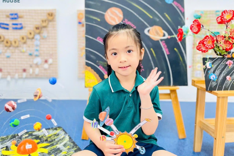 PLANETS IN SOLAR SYSTEM – BÉ DU HÀNH VŨ TRỤ